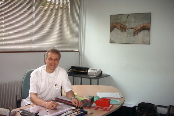 Michel Sutter dans son environnement professionnel